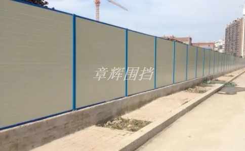 彩钢围挡在使用过程中需要注意哪些维护和保养问题？